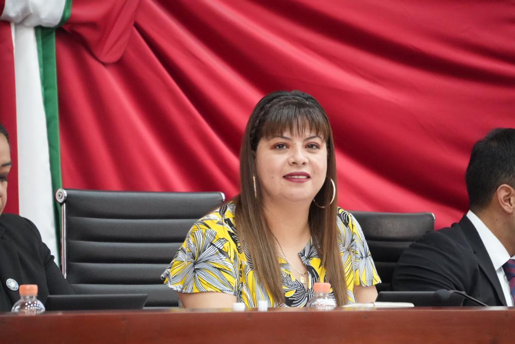 Presenta Comisión Especial de Juicio Político informe sobre expediente parlamentario